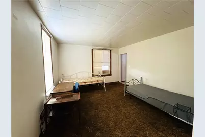 42 Elm Ave, Sharon, PA 16146 - Photo 5