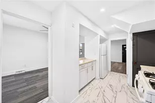 727 Vermont Ave, Glassport, PA 15045 - Photo 13