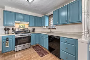 839 Killarney Dr, Pittsburgh, PA 15234 - Photo 11