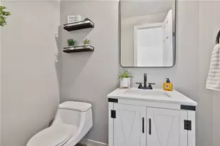 124 Sherwood, Hempfield Township, PA 15601 - Photo 11