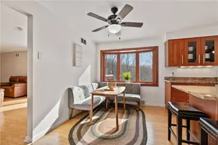 124 Sherwood, Hempfield Township, PA 15601 - Photo 9