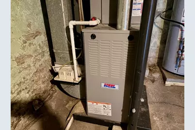 528 Logan, Carnegie, PA 15106 - Photo 11