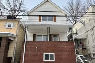 528 Logan, Carnegie, PA 15106 - Photo 1