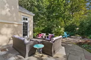 516 Irwin Dr, Edgeworth, PA 15143 - Photo 47