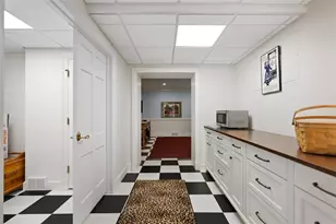 516 Irwin Dr, Edgeworth, PA 15143 - Photo 45