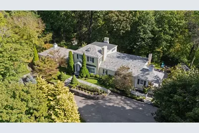 516 Irwin Dr, Edgeworth, PA 15143 - Photo 1