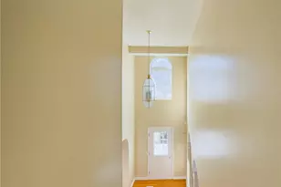 1309 Sandstone Dr, McDonald, PA 15057 - Photo 5