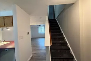 148 Ligonier Ln, Pittsburgh, PA 15068 - Photo 11