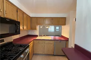 148 Ligonier Ln, Pittsburgh, PA 15068 - Photo 9