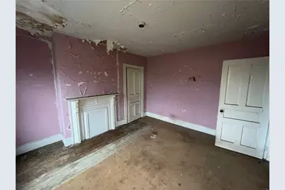 421 Fairview Ave, Turtle Creek, PA 15145 - Photo 9