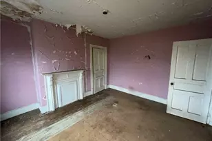 421 Fairview Ave, Turtle Creek, PA 15145 - Photo 9