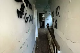 421 Fairview Ave, Turtle Creek, PA 15145 - Photo 3