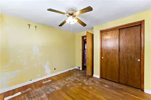 7 Robin Del Dr, Pittsburgh, PA 15215 - Photo 17