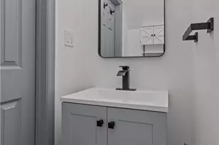 546 Carriage Cir, Pittsburgh, PA 15205 - Photo 19