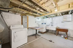 1066 Roup Ave, Brackenridge, PA 15014 - Photo 23