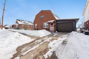 1066 Roup Ave, Brackenridge, PA 15014 - Photo 27