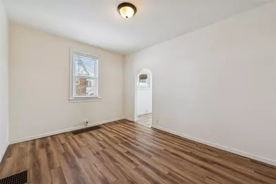 1066 Roup Ave, Brackenridge, PA 15014 - Photo 7