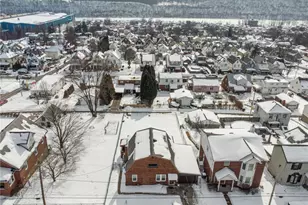 1066 Roup Ave, Brackenridge, PA 15014 - Photo 31