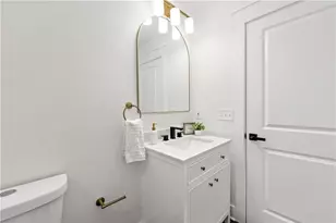 618 Boggs Ave, Pittsburgh, PA 15211 - Photo 17