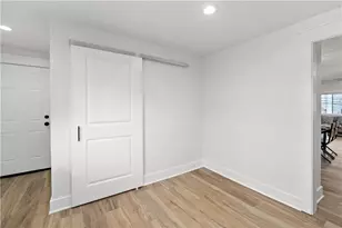 618 Boggs Ave, Pittsburgh, PA 15211 - Photo 11