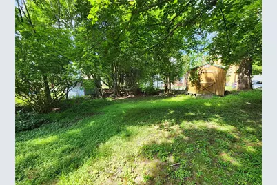 408 E Garfield Ave, New Castle, PA 16105 - Photo 29