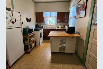 408 E Garfield Ave, New Castle, PA 16105 - Photo 7