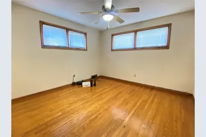 422 Market St, Belle Vernon, PA 15012 - Photo 15