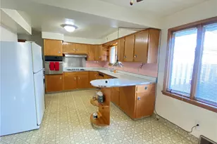 422 Market St, Belle Vernon, PA 15012 - Photo 7