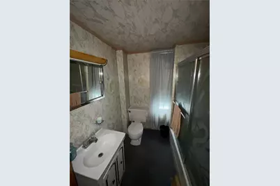 1601 Wolfe Ave, North Braddock, PA 15104 - Photo 15