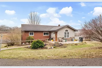 108 Allemande Lane, Valencia, PA 16059 - Photo 1