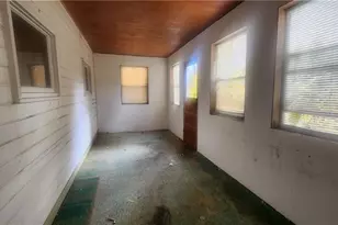 140 High St, Kiskiminetas Township, PA 15618 - Photo 19