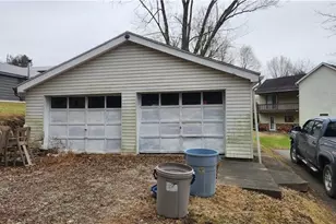 140 High St, Kiskiminetas Township, PA 15618 - Photo 17