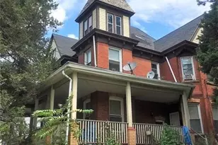 1040 Allison Ave, Washington, PA 15301 - Photo 1