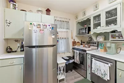 105 N Oliver Ave, Zelienople, PA 16063 - Photo 13