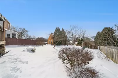 21 Berry St, Baden, PA 15005 - Photo 29