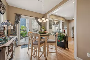 1641 Overton Ln, Pittsburgh, PA 15217 - Photo 9