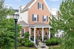 1641 Overton Ln, Pittsburgh, PA 15217 - Photo 1