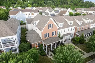 1641 Overton Ln, Pittsburgh, PA 15217 - Photo 3