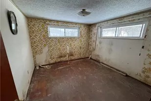 104 & 106 7th Street Ext, Trafford, PA 15085 - Photo 17