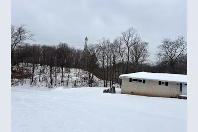 104 & 106 7th Street Ext, Trafford, PA 15085 - Photo 27