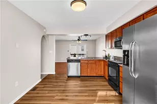 520 Ten Point Ln, Cranberry Township, PA 16066 - Photo 5