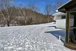 104&106 7th Street Ext, Trafford, PA 15085 - Photo 9