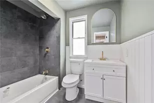 221 E Agnew Ave, Pittsburgh, PA 15210 - Photo 17