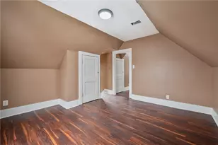 221 E Agnew Ave, Pittsburgh, PA 15210 - Photo 21