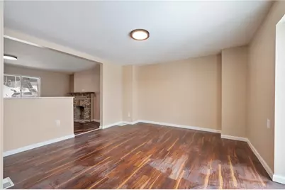 221 E Agnew Ave, Pittsburgh, PA 15210 - Photo 7