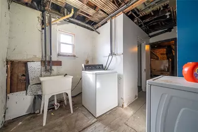 3586 Elmhurst Ave, Pittsburgh, PA 15212 - Photo 29