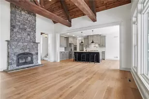 103 Vista Ct, Lancaster Township, PA 16037 - Photo 5