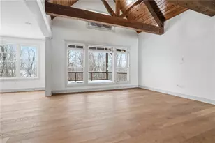 103 Vista Ct, Lancaster Township, PA 16037 - Photo 11