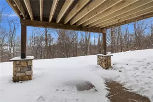 103 Vista Ct, Lancaster Township, PA 16037 - Photo 9