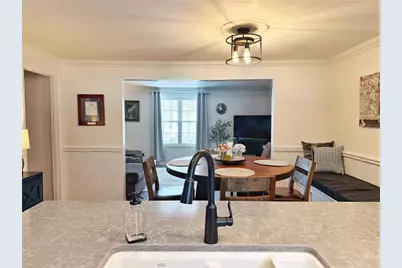 332 Parkwood Dr, Cranberry Township, PA 16066 - Photo 7